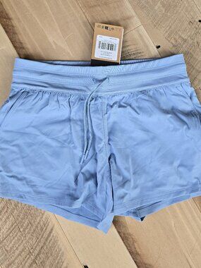 NWT The North Face Aphrodite Short Steel Blue Medium
